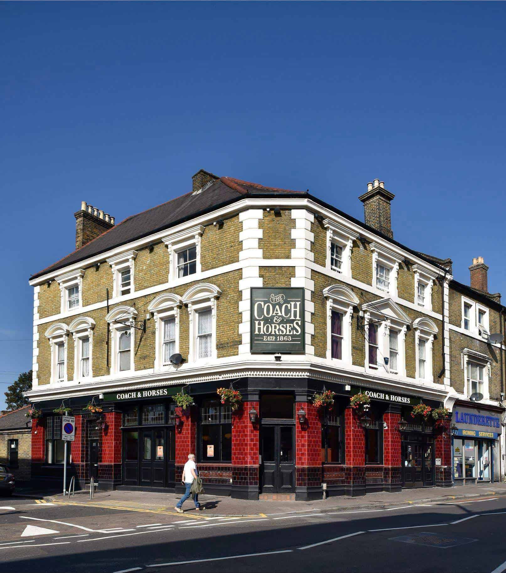 Tradition East London Pub Red Tiles